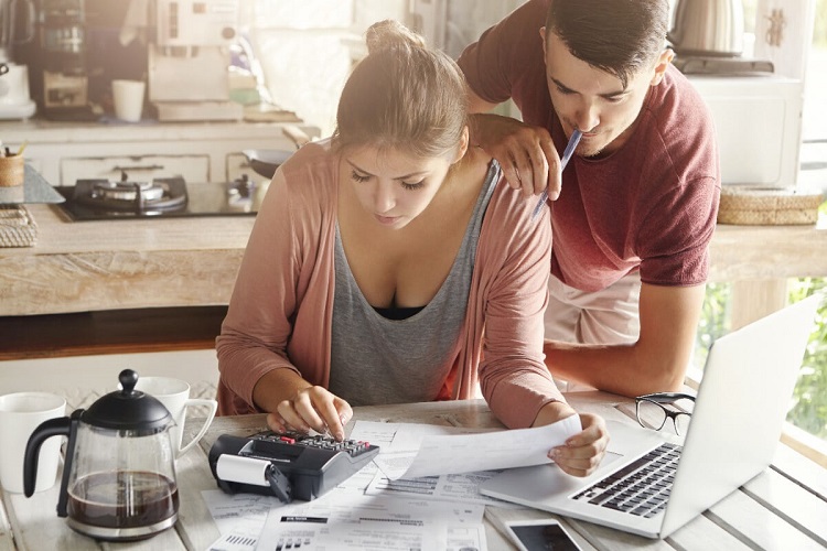 Cutting Down on Couples Spending