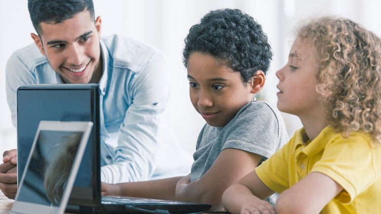 Teach Kids Programming