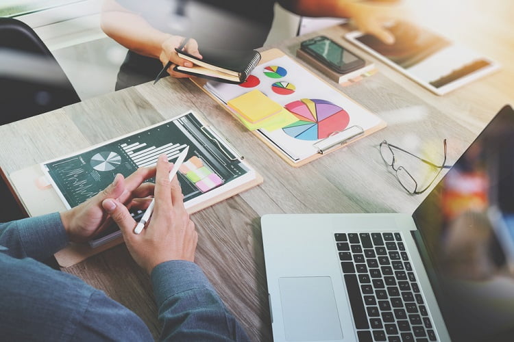 marketing consultant