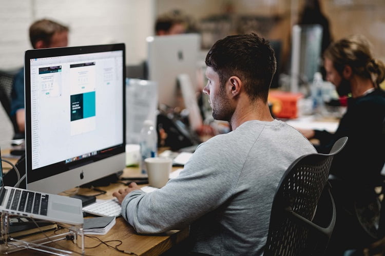 Perfect Employee Desks