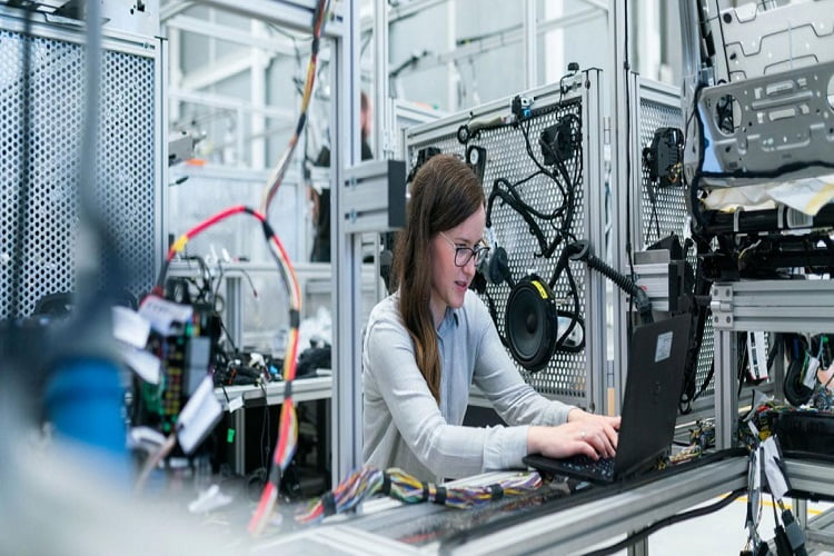 AI engineer