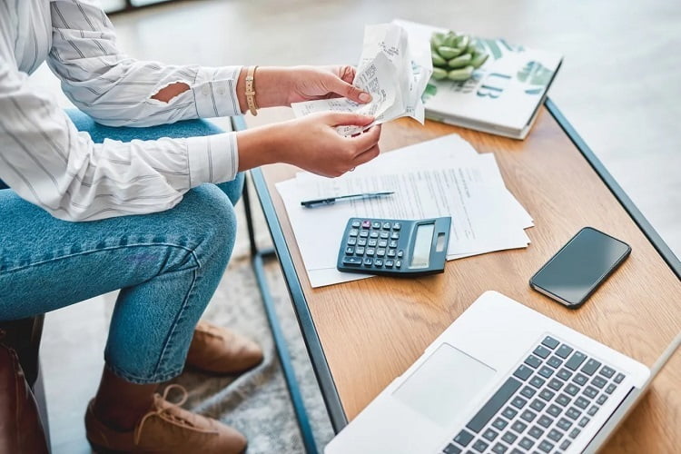 Manage Expenses