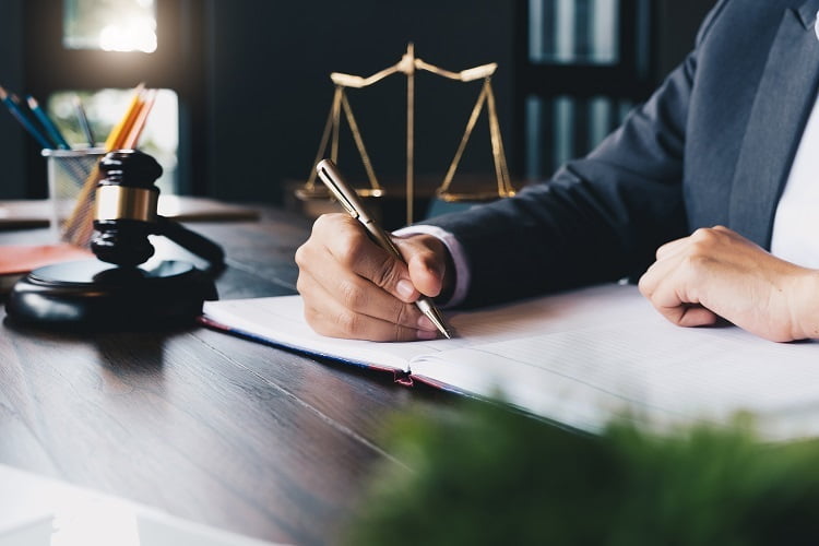 Lawyer Etobicoke