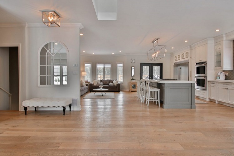 Home's Floor
